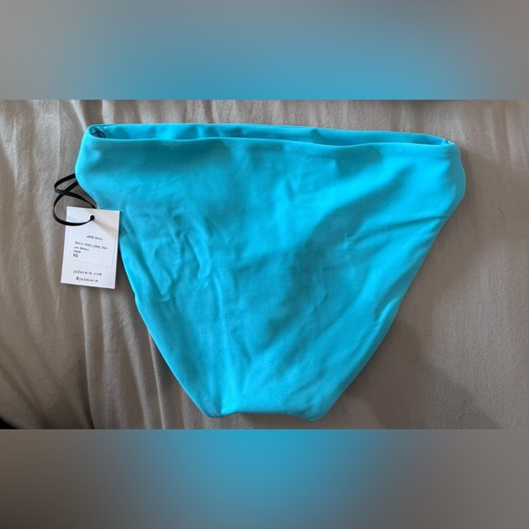 Jade Swim Lure Bottom in Aqua - Picture 2 of 2